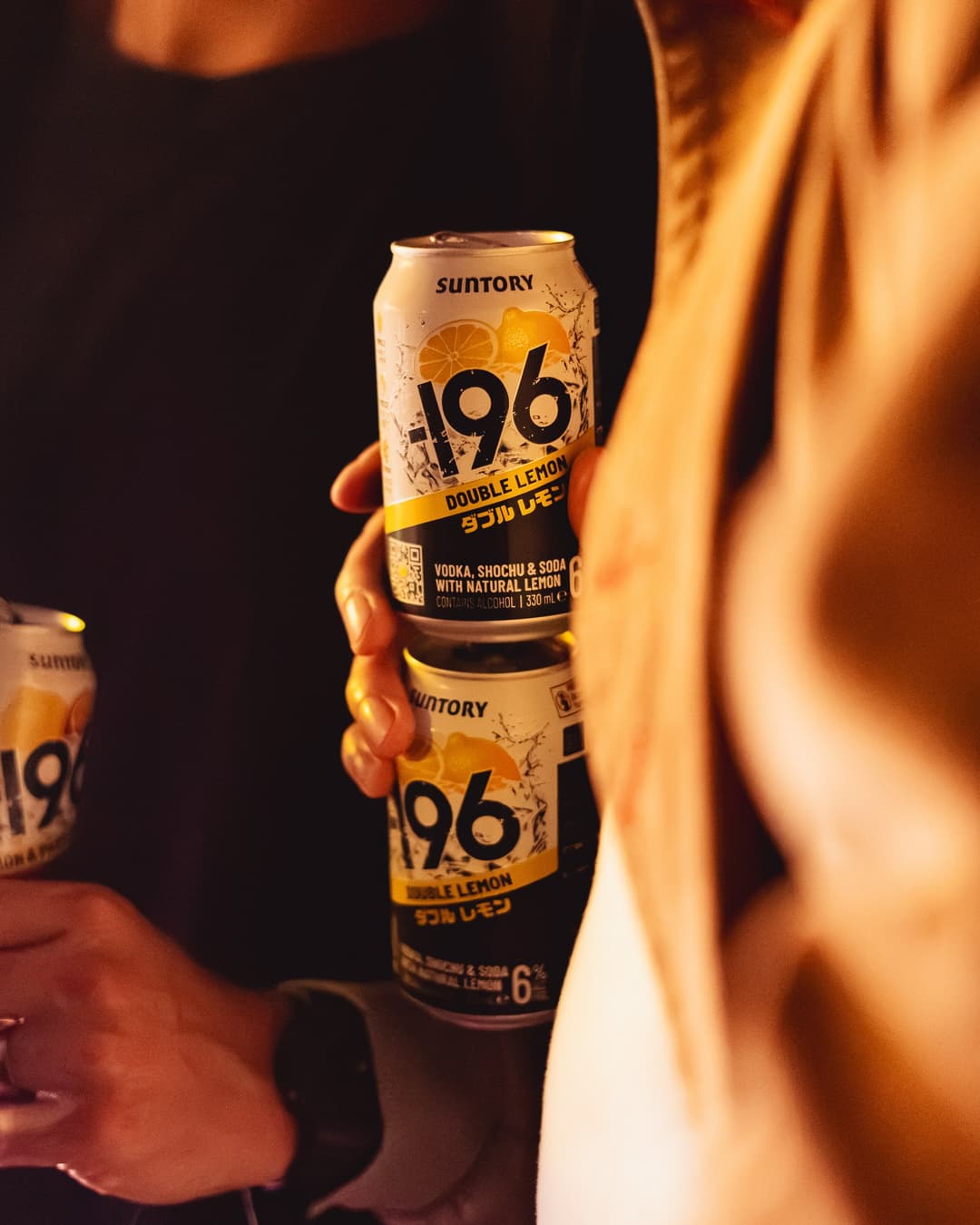 -196 Double Lemon can in hand